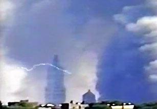 Woolworth 911 rhic iongun beam horz1